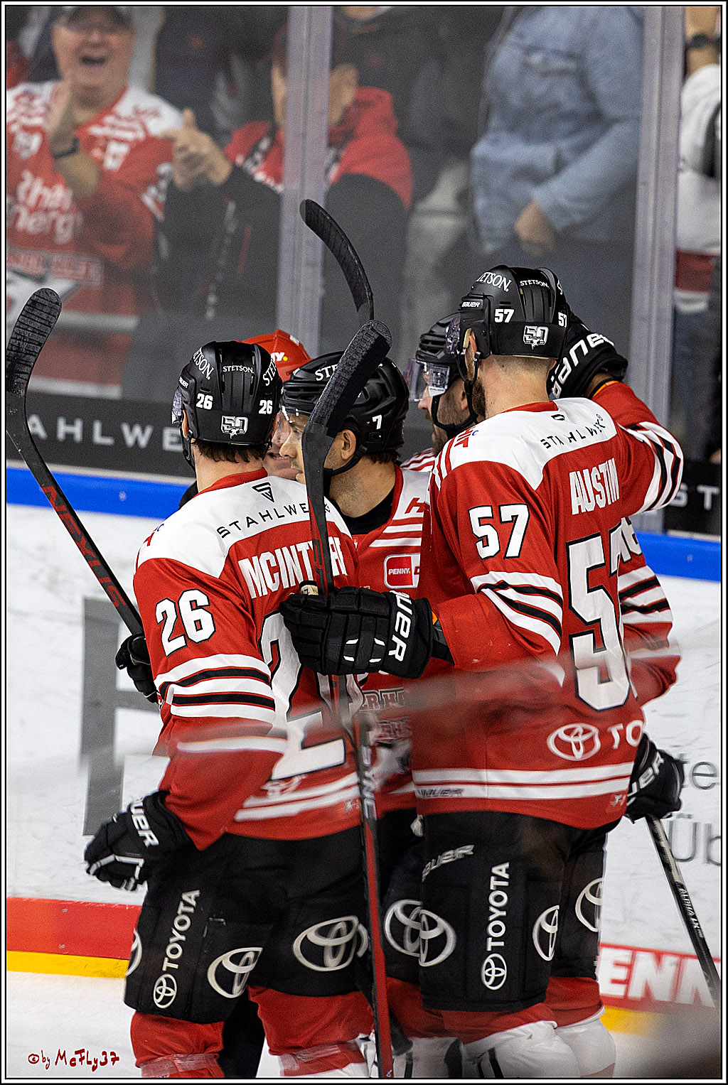 PENNY DEL;  Kölner Haie - Nuernberger Ice Tigers; Köln, 18.11.2022